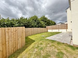 Photo 19- click for photo gallery